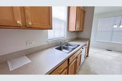 1435 Cambria Drive #1435, Dekalb, IL 60115 - Photo 3