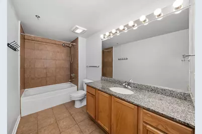 1550 S Blue Island Avenue #404, Chicago, IL 60608 - Photo 13