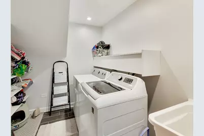 [Address not provided], Riverside, IL 60546 - Photo 33