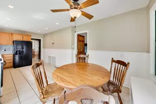 283 Bartram Rd, Riverside, IL 60546 - Photo 13