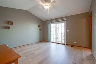 632 Grosse Pointe Cir, Vernon Hills, IL 60061 - Photo 21