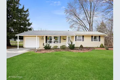 350 Shawnee Drive, Carol Stream, IL 60188 - Photo 1