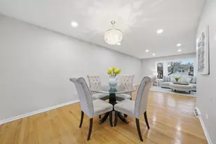 9248 N Maryland St, Niles, IL 60714 - Photo 5