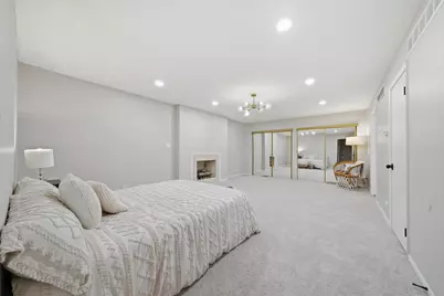 9248 N Maryland Street, Niles, IL 60714 - Photo 9