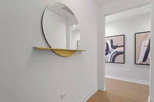 360 W Erie St, Chicago, IL 60654 - Photo 23