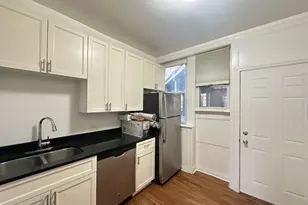 1157 W Lunt Ave, Chicago, IL 60626 - Photo 5