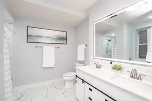 4558 S King Dr, Chicago, IL 60653 - Photo 9