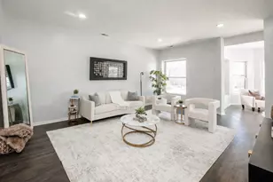 4558 S King Dr, Chicago, IL 60653 - Photo 3