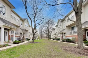 775 Pheasant Trail, Saint Charles, IL 60174 - Photo 31