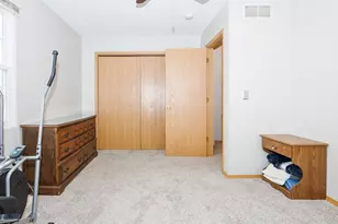 23 Fetzer Ct, Bloomington, IL 61704 - Photo 13