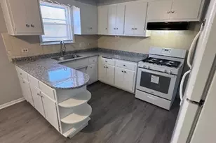 2907 W 59th St, Chicago, IL 60629 - Photo 5