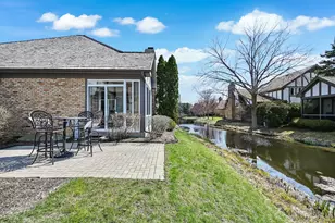 61 Berkshire Ct, Burr Ridge, IL 60527 - Photo 35