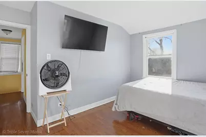 5201 S Neenah Avenue, Chicago, IL 60638 - Photo 11