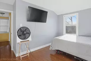 5201 S Neenah Ave, Chicago, IL 60638 - Photo 11