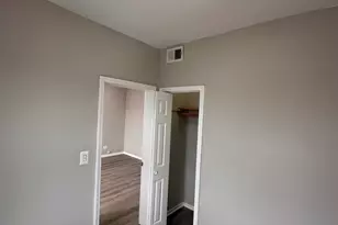 4942 S Racine Ave, Chicago, IL 60609 - Photo 9