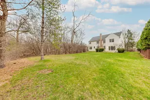 14200 Oakwood Ct, Libertyville, IL 60048 - Photo 35