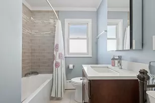 7446 N Rockwell St, Chicago, IL 60645 - Photo 11