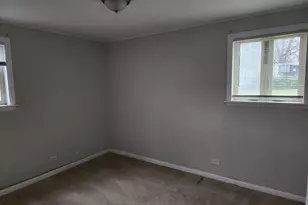 62 Marquette St, Park Forest, IL 60466 - Photo 7