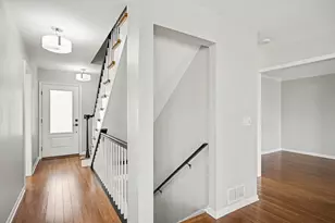 416 Lawrence Ave, Glen Ellyn, IL 60137 - Photo 3