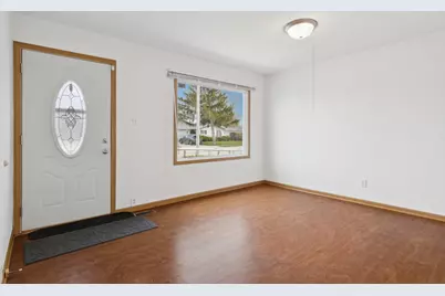 506 Kenyon Avenue, Romeoville, IL 60446 - Photo 5