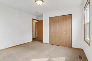 506 Kenyon Ave, Romeoville, IL 60446 - Photo 27