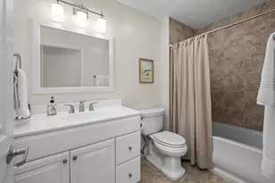 4688 5th St, East Moline, IL 61244 - Photo 27