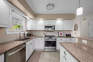 4688 5th St, East Moline, IL 61244 - Photo 15