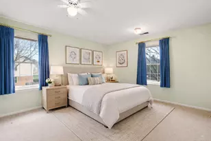 1001 Butternut Ln, Mount Prospect, IL 60056 - Photo 9