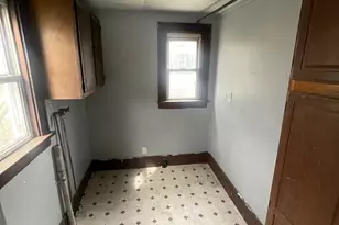 261 N 6th Ave, Kankakee, IL 60901 - Photo 5