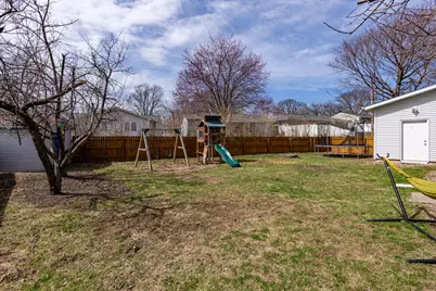 2814 Hillside Court, Bettendorf, IA 52722 - Photo 25