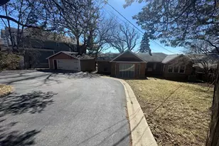 24301 Forest Dr N, Lake Zurich, IL 60047 - Photo 17