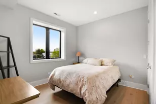 [Address not provided], Chicago, IL 60613 - Photo 15