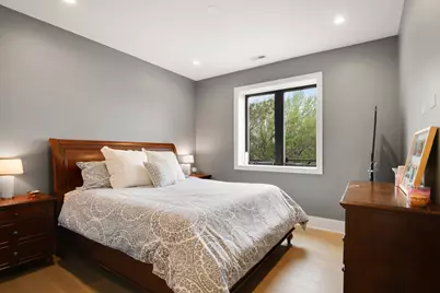 [Address not provided], Chicago, IL 60613 - Photo 11