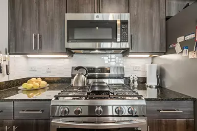 900 Chicago Avenue #609, Evanston, IL 60202 - Photo 13