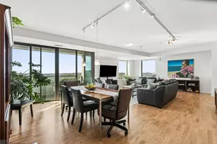 900 Chicago Ave, Evanston, IL 60202 - Photo 3