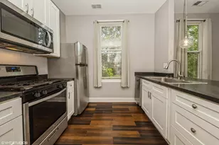 2734 W 18th St, Chicago, IL 60608 - Photo 5