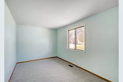 1318 Yarmouth Court #0, Schaumburg, IL 60193 - Photo 9