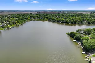 1238 Lakewood Dr, Somonauk, IL 60552 - Photo 29