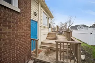 283 N Michigan Ave, Elmhurst, IL 60126 - Photo 29
