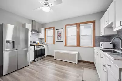 283 N Michigan Avenue, Elmhurst, IL 60126 - Photo 7