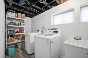 283 N Michigan Ave, Elmhurst, IL 60126 - Photo 27