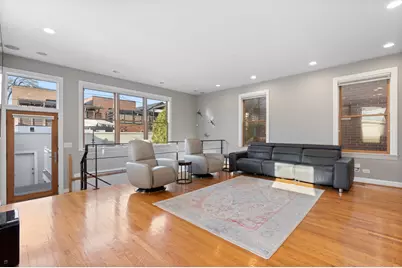 2426 W Lyndale Street, Chicago, IL 60647 - Photo 7