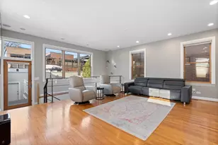 2426 W Lyndale St, Chicago, IL 60647 - Photo 7