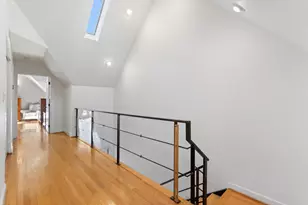2426 W Lyndale St, Chicago, IL 60647 - Photo 15