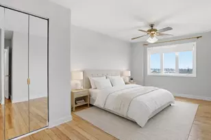 9332 Landings Ln, Des Plaines, IL 60016 - Photo 13