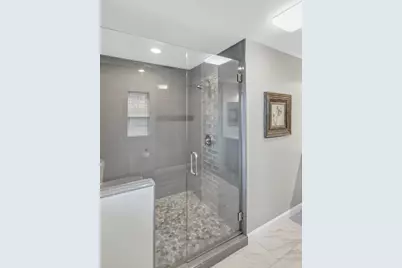 512 Bay Road, McHenry, IL 60051 - Photo 17