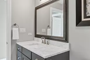 512 Bay Rd, McHenry, IL 60051 - Photo 23