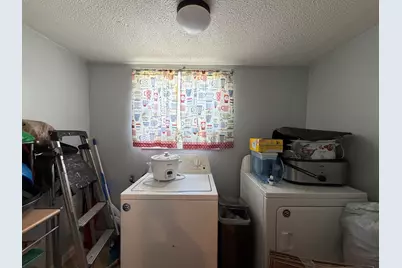 523 W 9th Street, Gibson City, IL 60936 - Photo 17