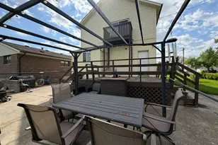 523 W 9th St, Gibson City, IL 60936 - Photo 19