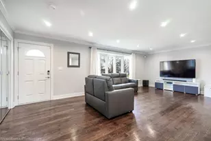 403 Whipple Ln, Westmont, IL 60559 - Photo 3